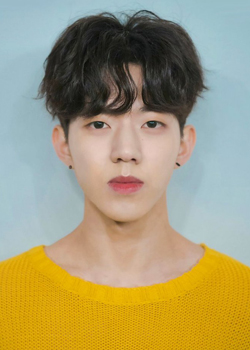 Yoon Do Woon (Day6) (1995)