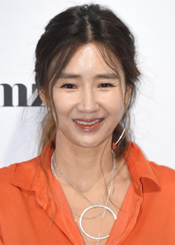 Yoon Hyeon Sook (1971)