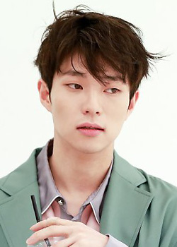 Yoon Jong Seok (1992)